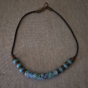 Vintage Handcrafted blue floral lampwork Glass Beaded Necklace 16"